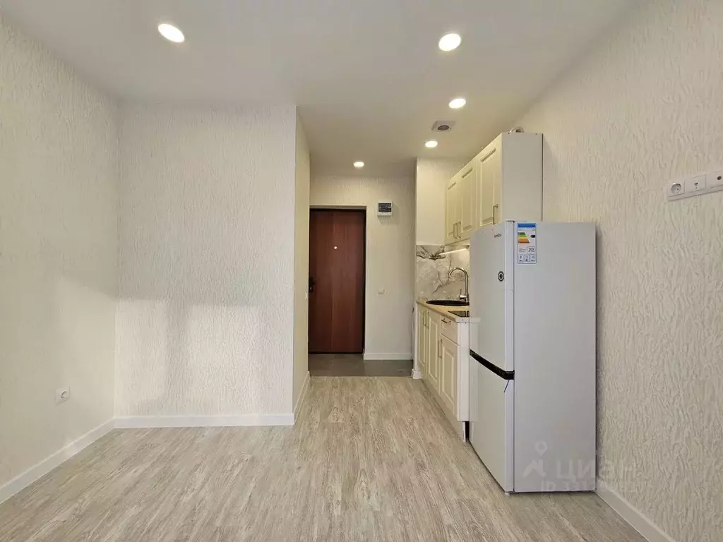 Студия Пермский край, Пермь Серебрянский проезд, 15 (13.0 м) - Фото 1