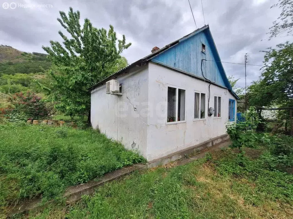 Дом в село Приветное, улица Карла Маркса (49.8 м) - Фото 0