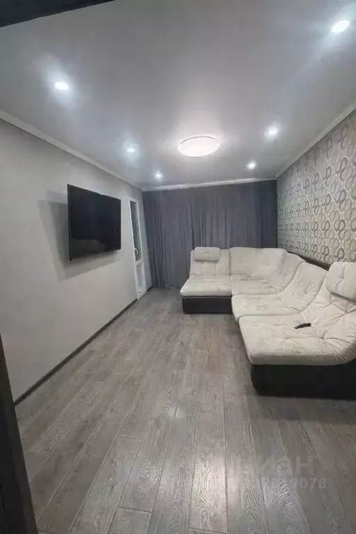 3-к кв. Крым, Симферополь ул. Маршала Жукова, 39 (63.0 м) - Фото 1