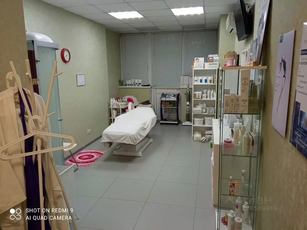 Помещение свободного назначения в Москва пос. Знамя Октября, Родники ... - Фото 1