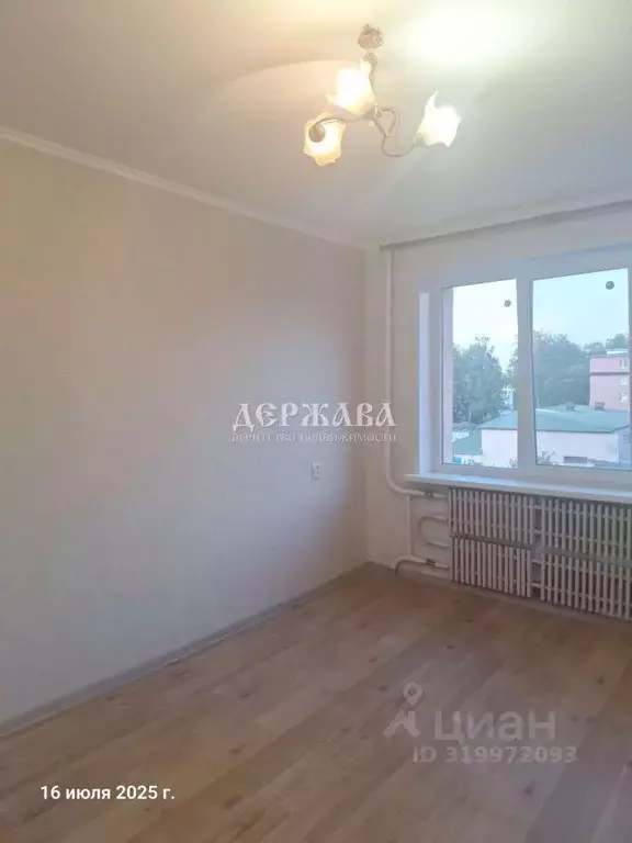 1-к кв. Белгородская область, Старый Оскол Молодогвардеец мкр, 1 (18.0 ... - Фото 0