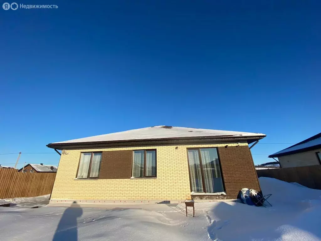 Дом в село Старая Письмянка, улица Колотовка, 7 (135 м) - Фото 0