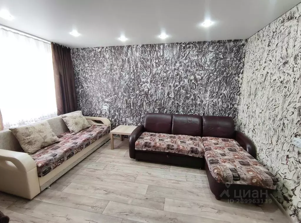 2-к кв. Башкортостан, Туймазы Южная ул., 52 (45.0 м) - Фото 1