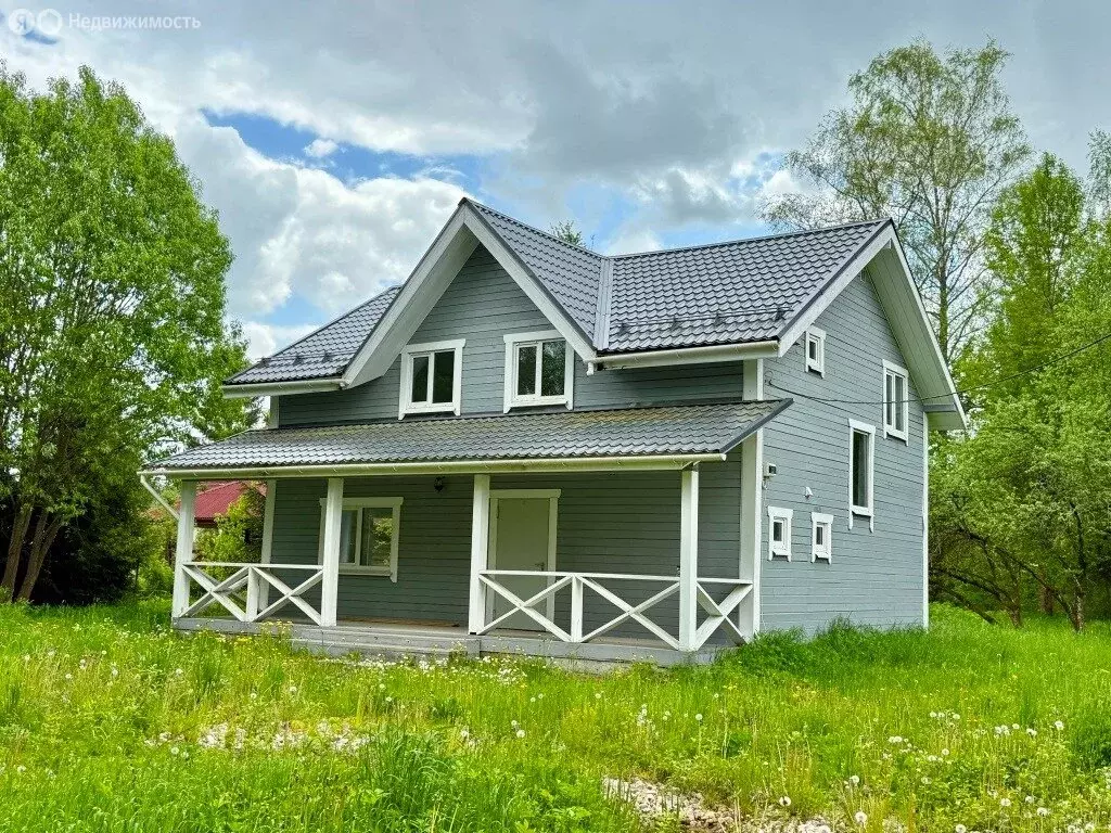 Дом в городской посёлок Вырица, Ленинградский проспект (160 м) - Фото 1