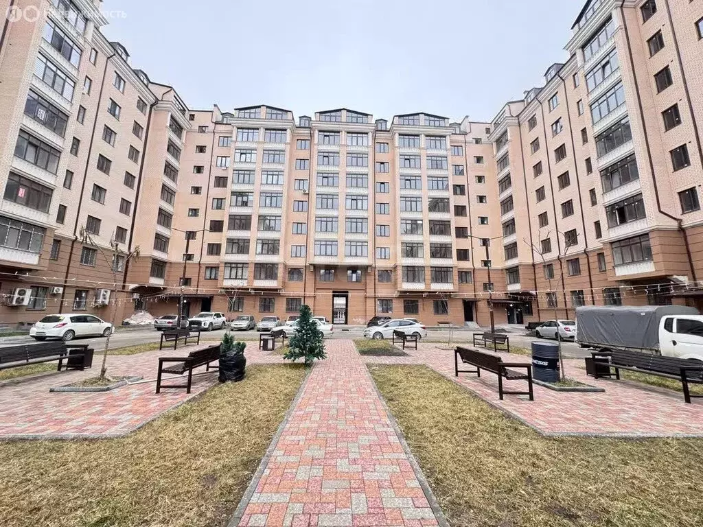 2-комнатная квартира: Владикавказ, улица Курсантов-Кировцев, 4А (41 м) - Фото 1