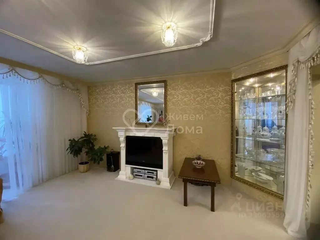 2-к кв. Волгоградская область, Волгоград Триумфальная ул., 13 (60.4 м) - Фото 1