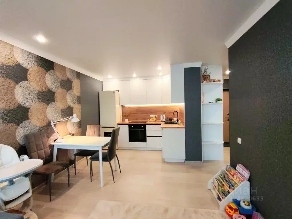 1-к кв. Тюменская область, Тюмень ул. Краснооктябрьская, 14 (41.5 м) - Фото 1