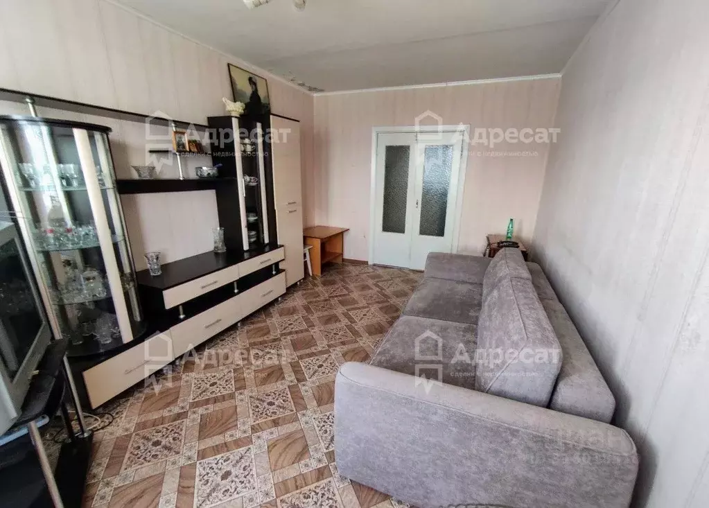 2-к кв. Волгоградская область, Волгоград Казахская ул., 8 (53.4 м) - Фото 0