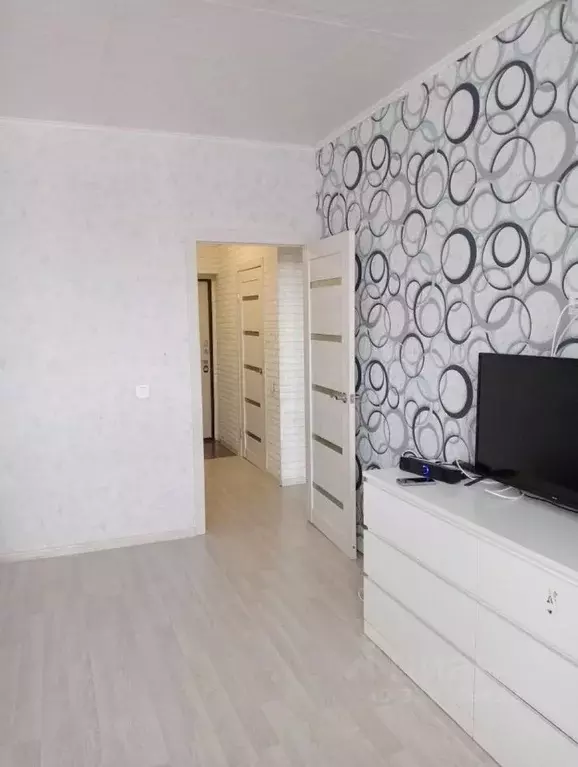 1-к кв. Омская область, Омск бул. Архитекторов, 1б (37.2 м) - Фото 1