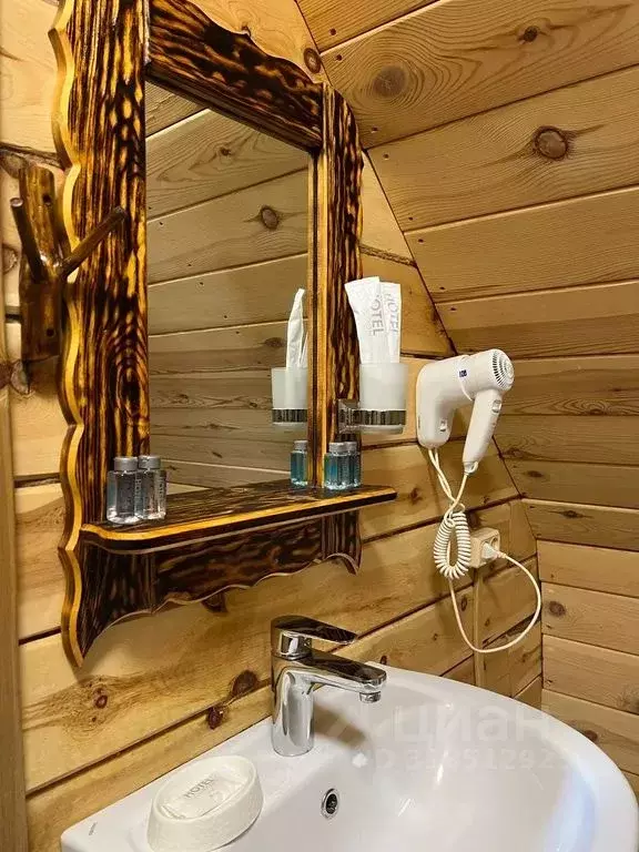 Комната Алтай, Чемальский район, с. Чемал ул. Прикатунская, 77 - Фото 2