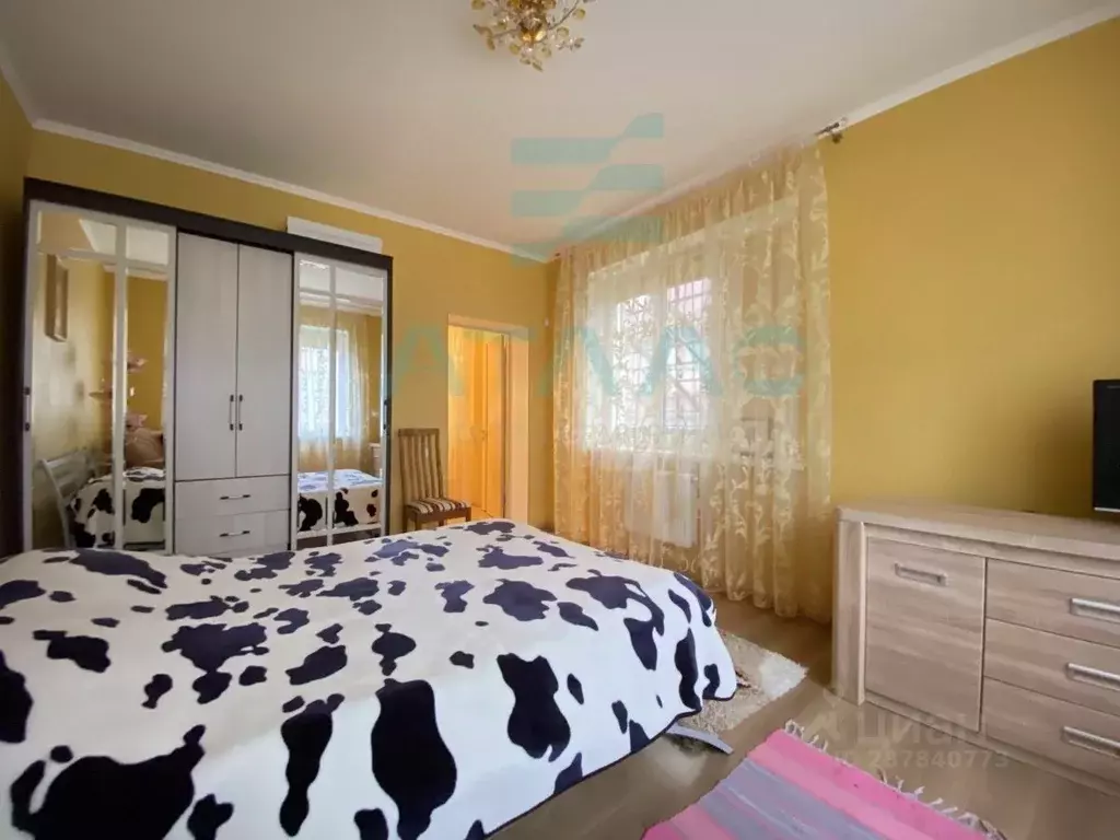 Дом в Крым, Симферопольский район, Трудовское с/пос, с. Строгоновка ... - Фото 2