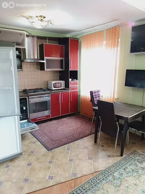 2-комнатная квартира: Новомосковск, улица Калинина, 37 (52 м) - Фото 2
