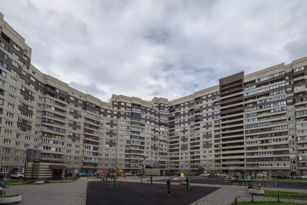 1-к кв. Ленинградская область, Мурино Всеволожский район, ул. Шоссе в ... - Фото 1