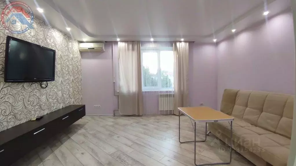 3-к кв. Крым, Щелкино Ленинский район, 3-й мкр, 91/2 (65.2 м) - Фото 1