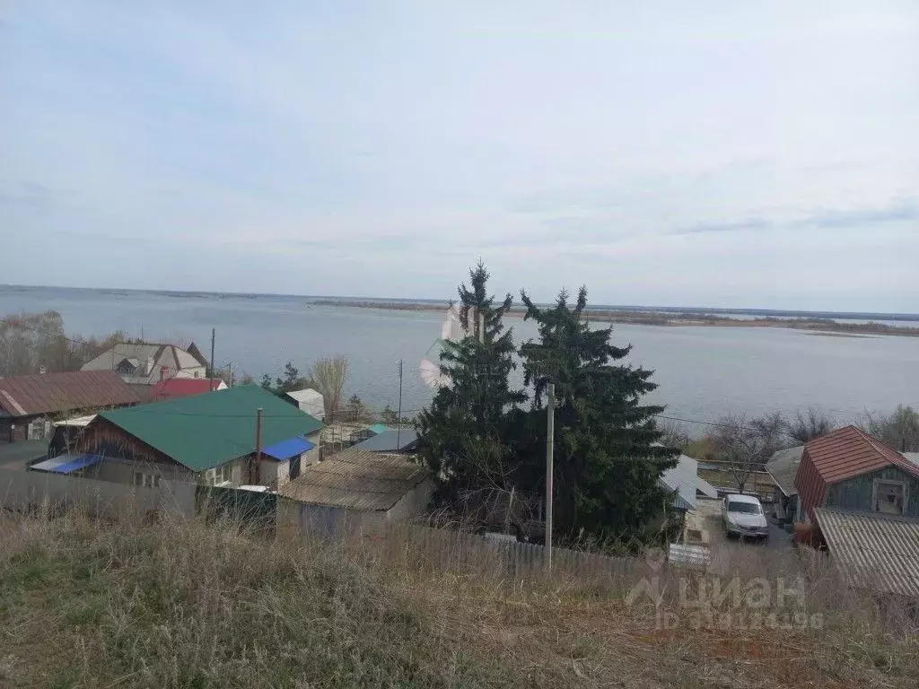 Участок в Саратовская область, пос. Красный Текстильщик ул. Песочная, ... - Фото 1