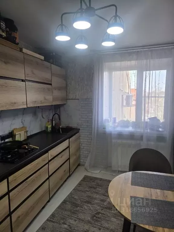 2-к кв. Владимирская область, Владимир Ново-Ямская ул., 79 (66.5 м) - Фото 0