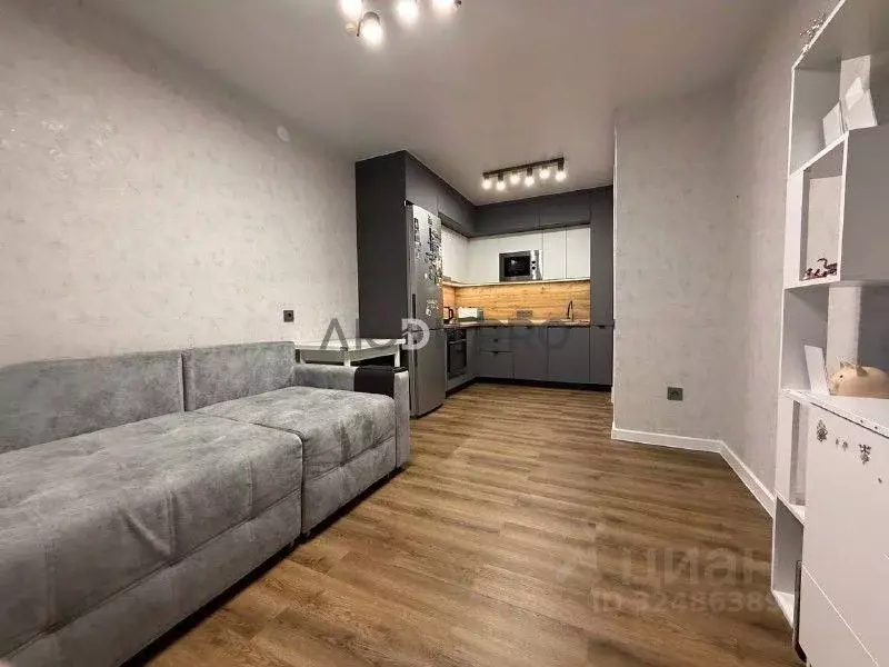 2-к кв. Башкортостан, Уфа ул. Летчика Кобелева, 1 (43.5 м) - Фото 1