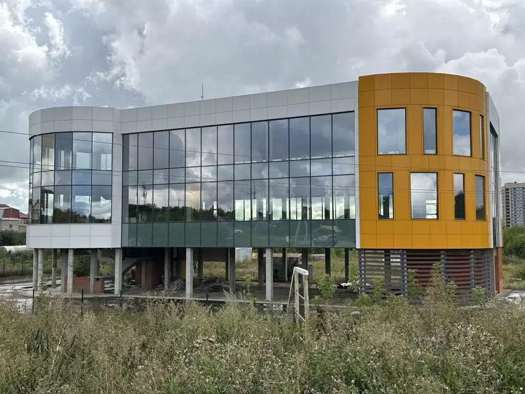 Помещение свободного назначения в Татарстан, Набережные Челны ул. ... - Фото 1