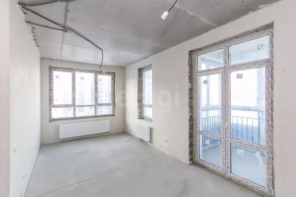 2-к кв. Тюменская область, Тюмень ул. Братьев Бондаревых, 5 (60.8 м) - Фото 2