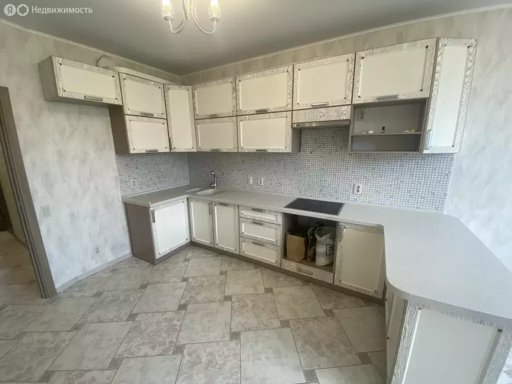 2-комнатная квартира: Брянск, Советская улица, 95к1 (86 м) - Фото 0