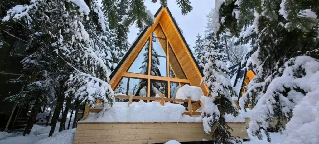 Дом в Карачаево-Черкесия, Зеленчукский район, с. Архыз, Зеленчукское ... - Фото 1
