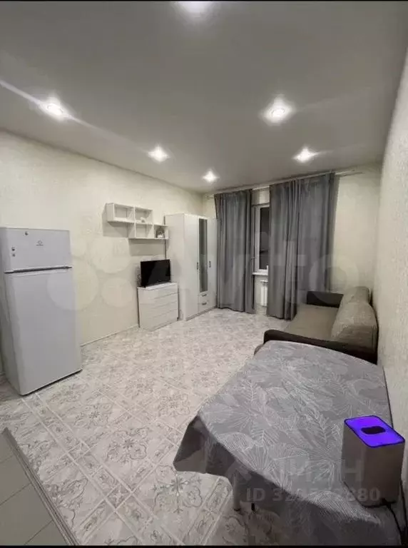 Студия Ханты-Мансийский АО, Сургут ул. Семена Билецкого, 1 (33.0 м) - Фото 1