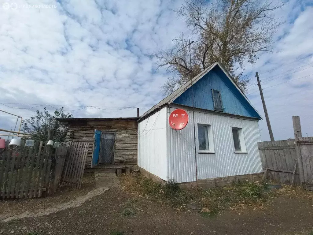 Дом в село Троицкое, Ленинская улица, 58 (62.9 м) - Фото 1