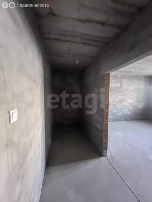 1-комнатная квартира: Благовещенск, Заводская улица, 2/4 (72.3 м) - Фото 1