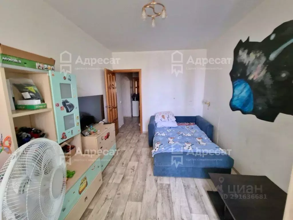 3-к кв. Волгоградская область, Волгоград ул. Рихарда Зорге, 60 (64.8 ... - Фото 1