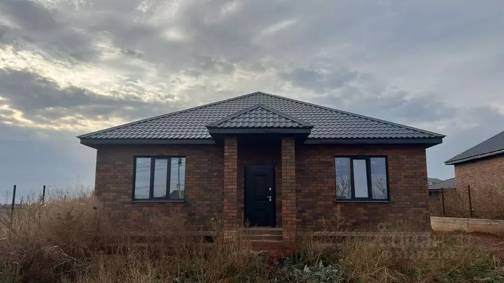 Коттедж в Оренбургская область, Оренбургский район, пос. Ленина ... - Фото 2