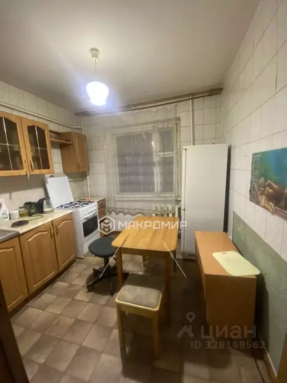 2-к кв. Брянская область, Брянск ул. Тельмана, 66/4 (55.0 м) - Фото 1