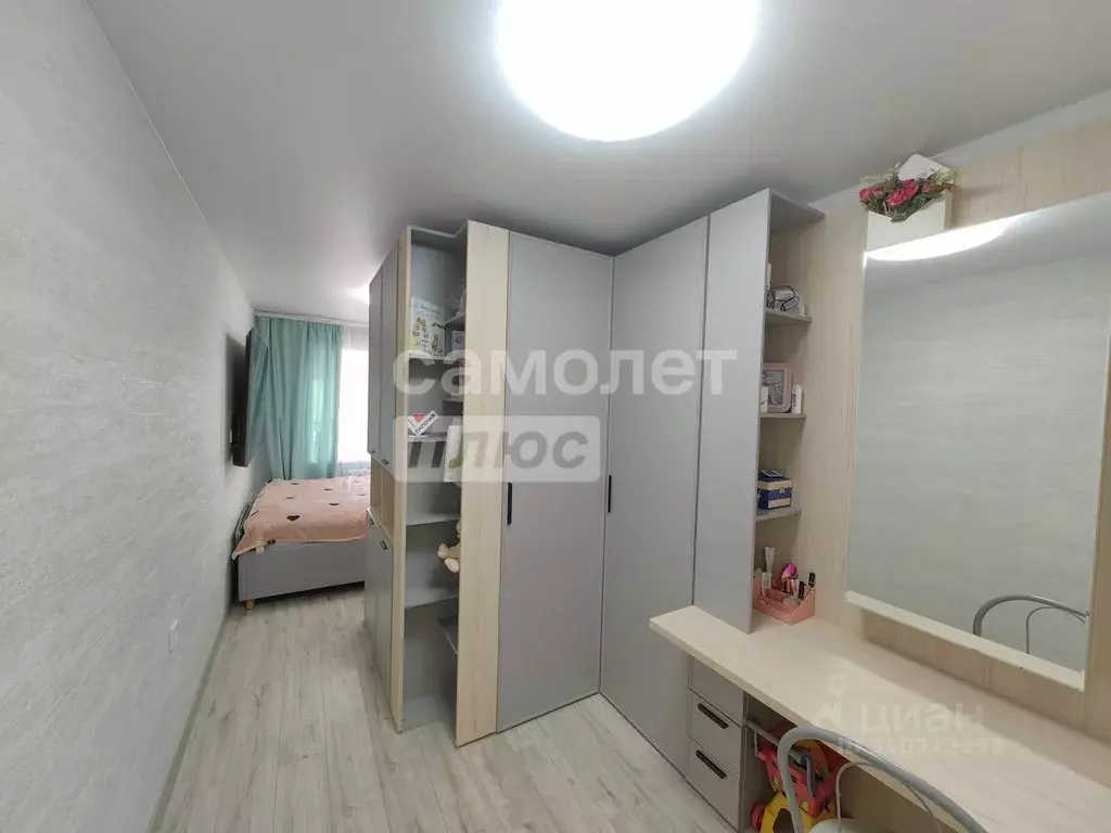 3-к кв. Хабаровский край, Комсомольск-на-Амуре Ленинградская ул., 73 ... - Фото 1
