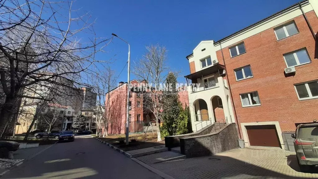 Таунхаус в Москва Нежинская ул., 14К2 (330 м) - Фото 0