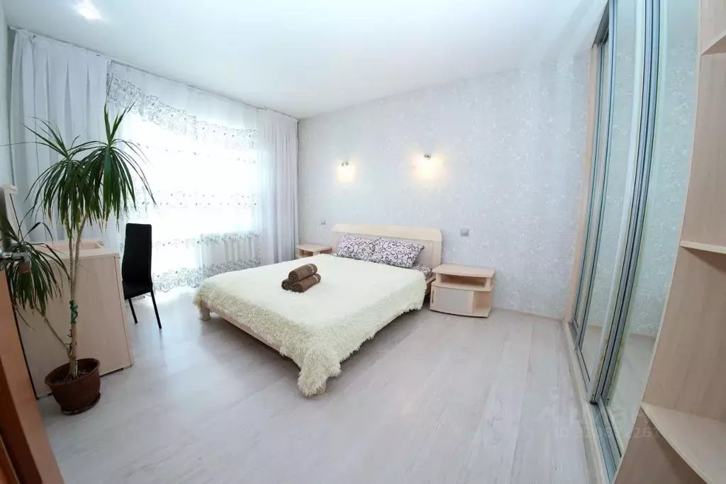 2-к кв. Омская область, Омск ул. Потанина, 60 (75.0 м) - Фото 1