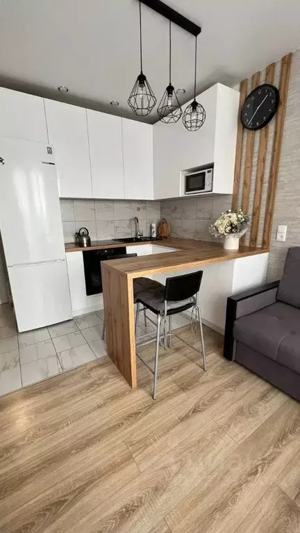 Студия Самарская область, Тольятти ул. 40 лет Победы, 43Д (22.0 м) - Фото 1