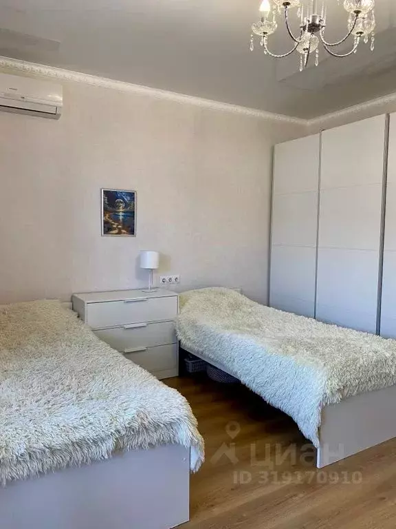 1-к кв. Краснодарский край, Геленджик ул. Прасковеевская, 3 (45.0 м) - Фото 0