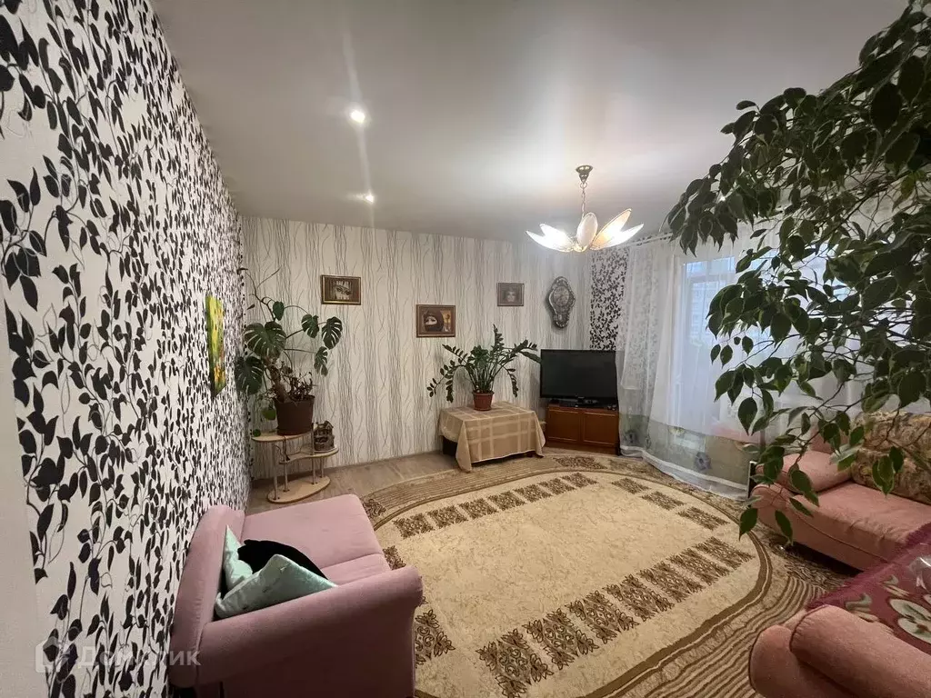 Продаётся 3-к квартира, 68.1 м - Фото 1