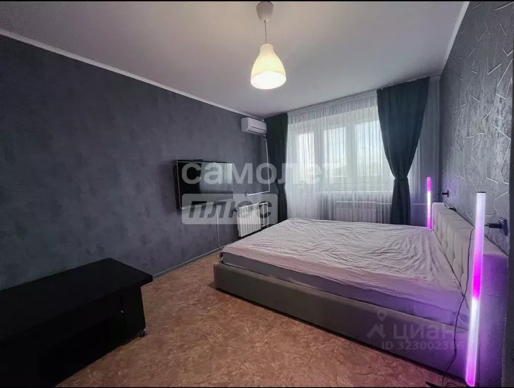 1-к кв. Самарская область, Сызрань Молодогвардейский пер., 6 (33.0 м) - Фото 1