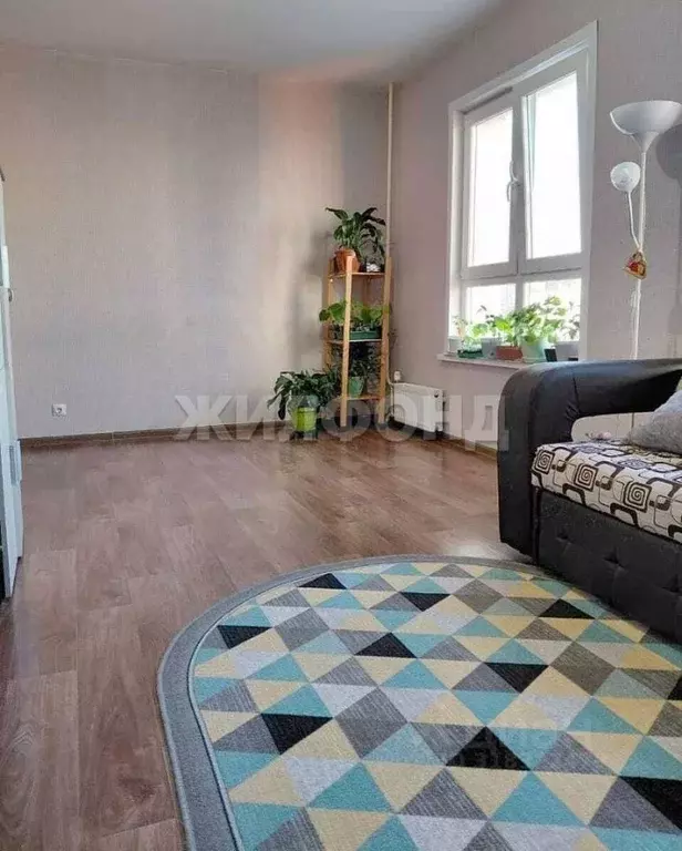 2-к кв. Новосибирская область, Новосибирск Степная ул., 262Б (56.5 м) - Фото 1