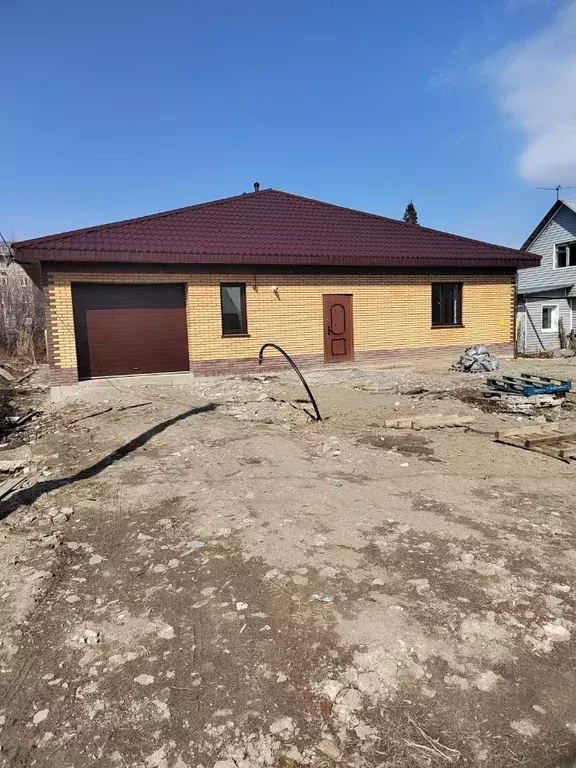 Дом в Алтайский край, Барнаул ВРЗ мкр, ул. Смольная, 24 (232 м) - Фото 0