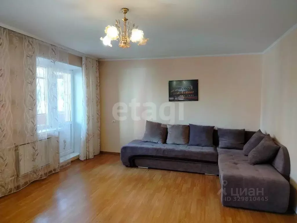 3-к кв. Тюменская область, Тюмень ул. Николая Чаплина, 115 (78.0 м) - Фото 1