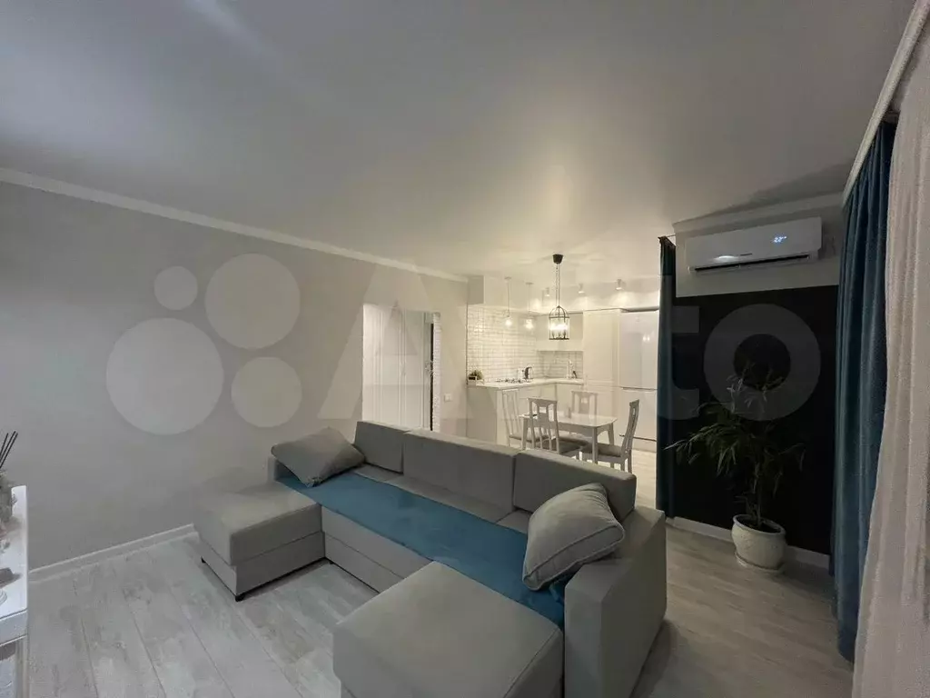 2-к. квартира, 65 м, 5/5 эт. - Фото 0