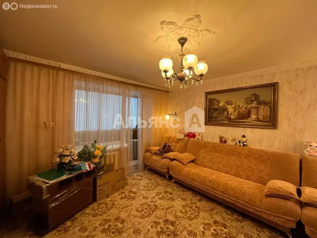 3-комнатная квартира: Волгодонск, улица Карла Маркса, 30 (65.7 м) - Фото 1