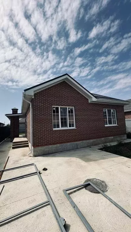 Дом в Краснодарский край, Краснодар Знаменский ДНТ, ул. Трудовая, 43 ... - Фото 1