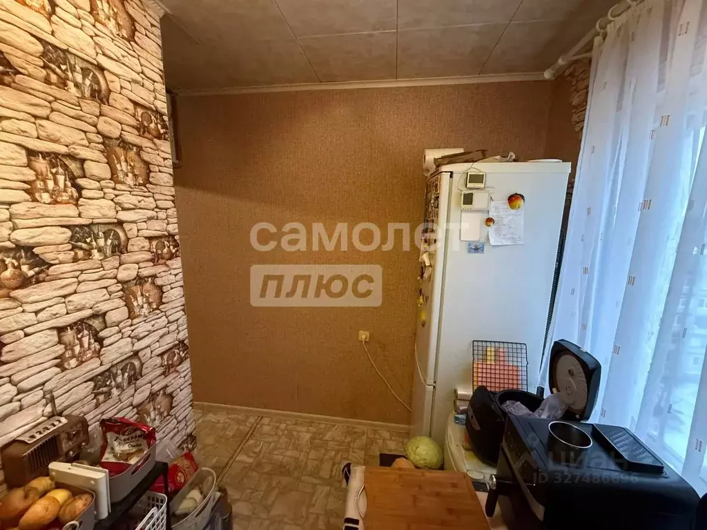 3-к кв. Курская область, Курск ул. Островского, 4 (56.0 м) - Фото 2