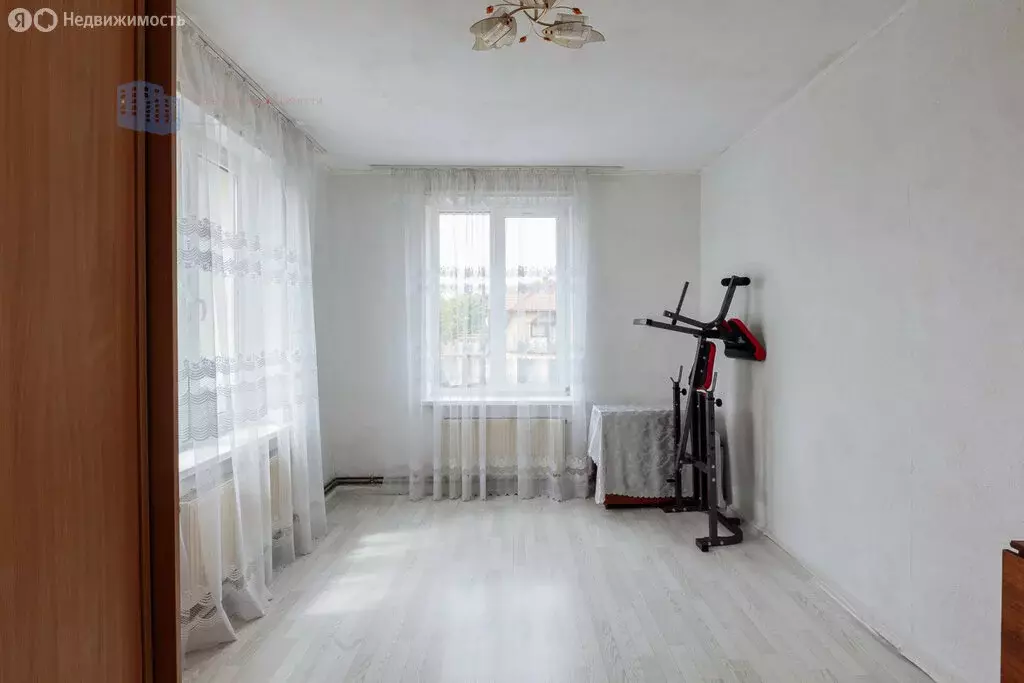 4-комнатная квартира: Калининград, улица Минина и Пожарского, 14 (82.8 ... - Фото 1