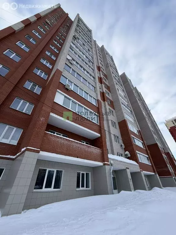 2-комнатная квартира: Ижевск, улица Софьи Ковалевской, 13 (65 м) - Фото 1