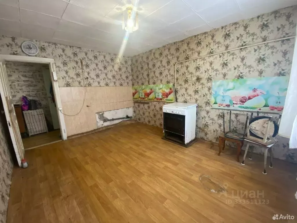 3-к кв. Псковская область, Великие Луки ул. Дружбы, 5К2 (77.0 м) - Фото 2