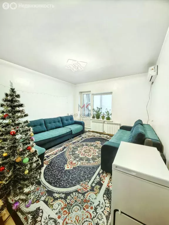 3-комнатная квартира: Кызыл, улица Ооржака Лопсанчапа, 37/2 (68 м) - Фото 1