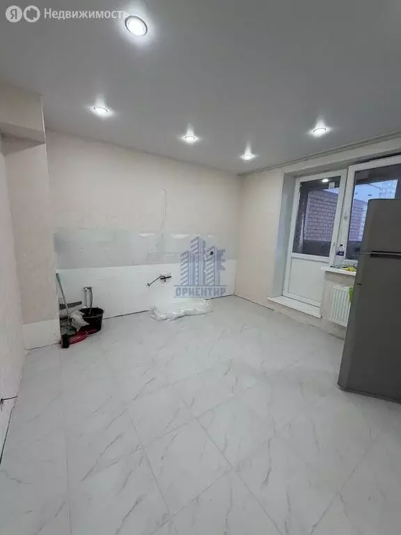 2-комнатная квартира: Чебоксары, улица Юрия Гагарина, 47к3 (59 м) - Фото 1